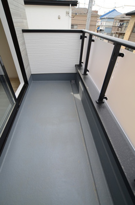 【バルコニー】 | 海老名市門沢橋２丁目 新築戸建て 全6棟【仲介手数料無料】