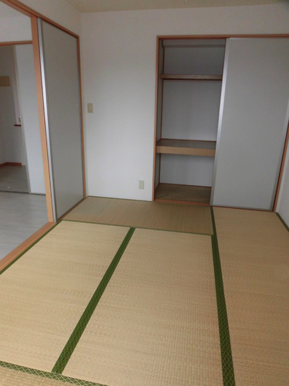 【和室】 | ジェネス カミムラ | 202 和室収納