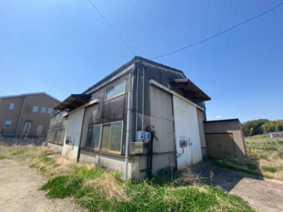 安城市柿碕町貸倉庫の外観