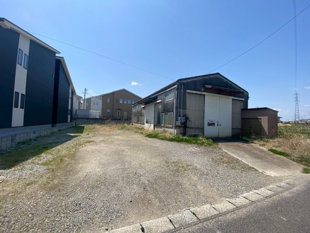 安城市柿碕町貸倉庫の外観