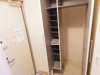 【玄関】 | フォレストヴィラ