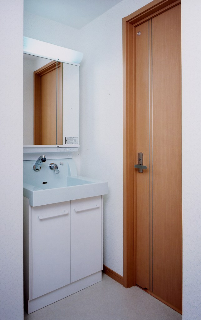 コアノス小本の洗面所|現状優先です。