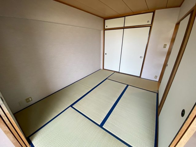 コート芦屋朝日ヶ丘4号棟の和室