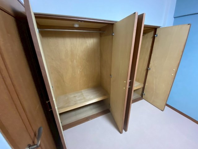 コート芦屋朝日ヶ丘4号棟の収納