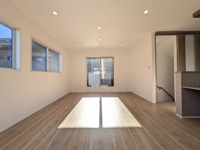 【居間・リビング】