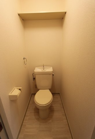 コーポ大門のトイレ|参考写真です。現況優先。