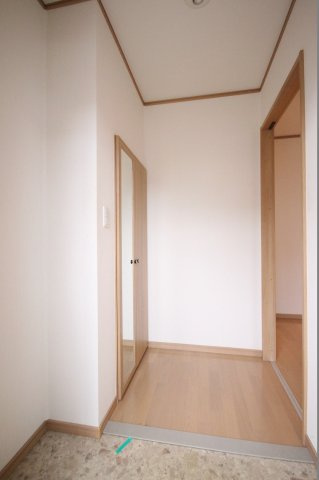 サンゴールドの玄関|※お部屋により仕様が異なる場合があります※