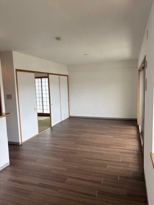 【居間・リビング】 | ロータリーマンション大津京ソルジャンテ