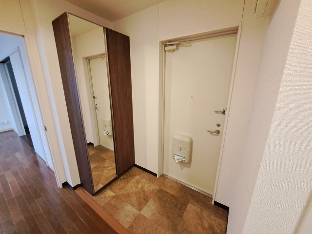 モンセラートの玄関