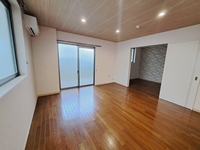 モンセラートの居間・リビング