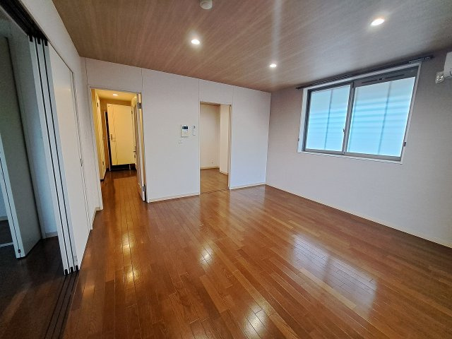 モンセラートの居間・リビング