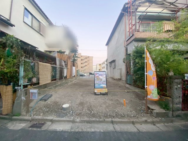 安満西の町　建築条件無し土地
