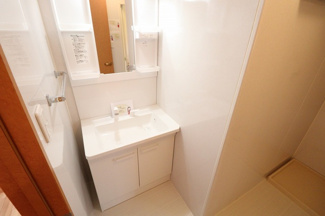 【洗面所】 | カーサ・フローラ