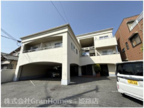 ぐらんじゅーる白鷺の外観