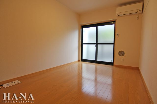 レオパレスプチパレKの寝室