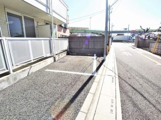 レオパレスプチパレKの駐車場