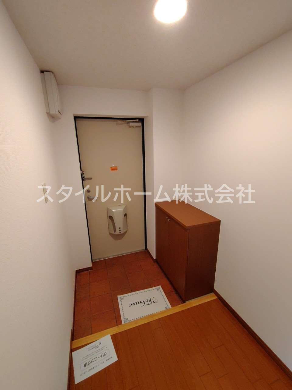 アトランティス四ツ谷の玄関