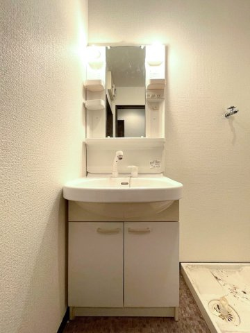 【洗面所】 | グランドライン那の川 | 写真は類似です。