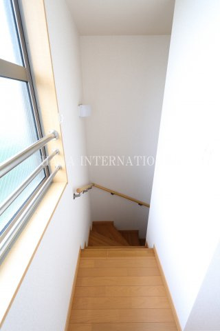 【その他】 | NANA | 類似タイプ