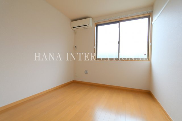 【寝室】 | NANA | 類似タイプ