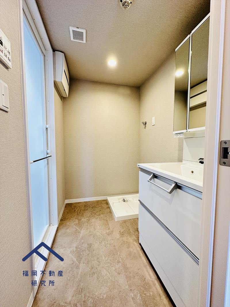 ライオンズマンション博多南の洗面所