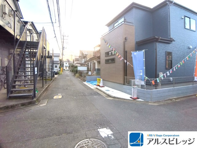 新築／富士見市渡戸3丁目の前面道路含む現地写真
