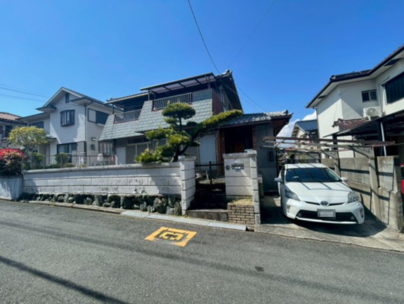 交野市星田山手3丁目　古家付き土地の外観