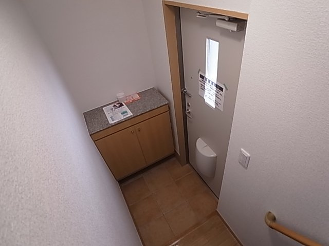 パルティール妙法寺の玄関|シューズボックス付き