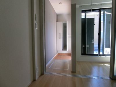 【玄関】 | リバーサイド東巌城 | イメージ写真102