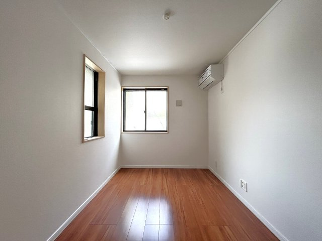 杉並区高円寺南３丁目　中古一戸建　東京メトロ丸ノ内線の洋室