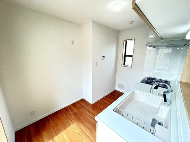 杉並区高円寺南３丁目　中古一戸建　東京メトロ丸ノ内線のキッチン