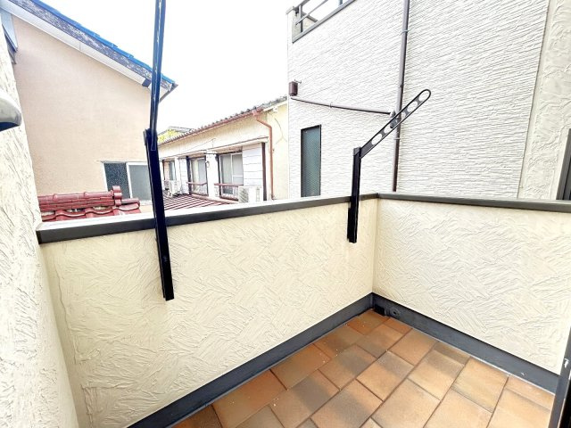 杉並区高円寺南３丁目　中古一戸建　東京メトロ丸ノ内線のバルコニー