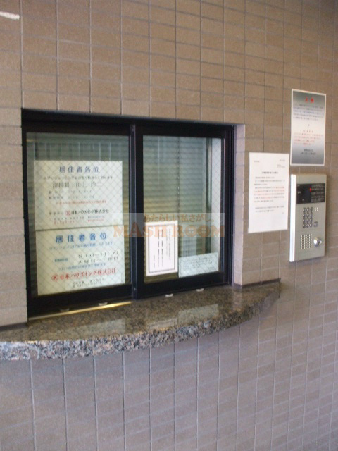 メインステージ東高円寺のエントランス