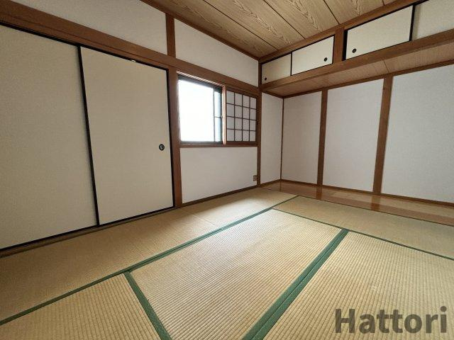 栗ヶ丘町戸建の和室