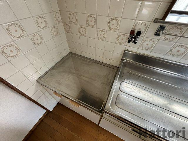 栗ヶ丘町戸建のキッチン