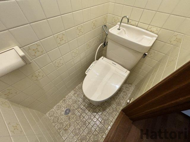 栗ヶ丘町戸建のトイレ