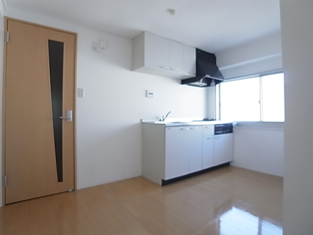 神戸市長田区大丸町３丁目の賃貸マンションの居間・リビング|リビング