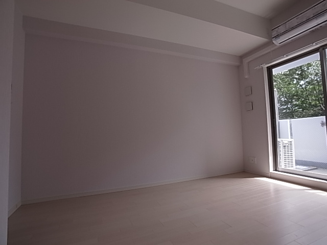 神戸市兵庫区新開地５丁目の賃貸マンション