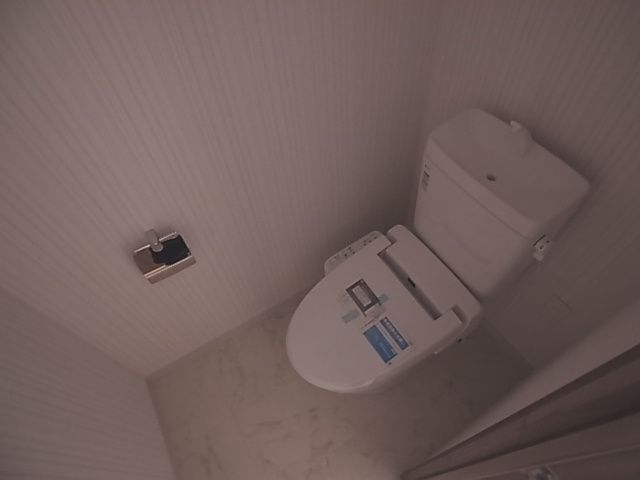 神戸市兵庫区新開地５丁目の賃貸マンションのトイレ|ウォシュレット付