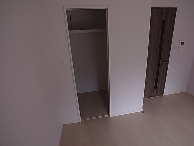 神戸市兵庫区新開地５丁目の賃貸マンションの収納|クローゼット