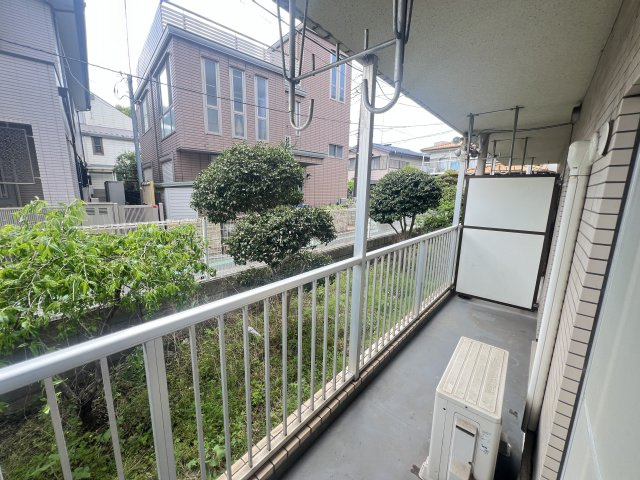 カーサ伊藤のバルコニー|＊他号室参考写真