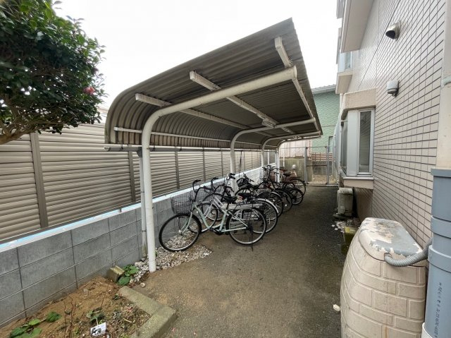 カーサ伊藤の居間・リビング|＊他号室参考写真