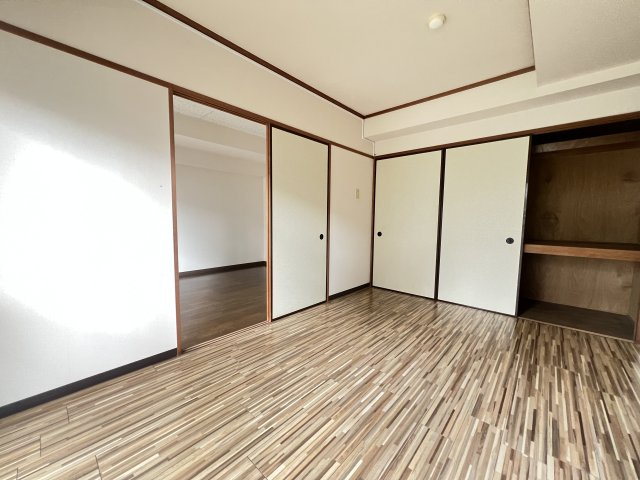 カーサ伊藤の居間・リビング|＊他号室参考写真