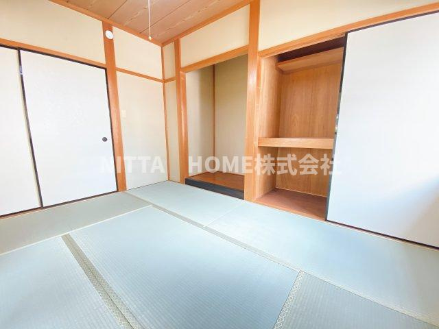 コーポラス堀江の和室|収納も豊富◆