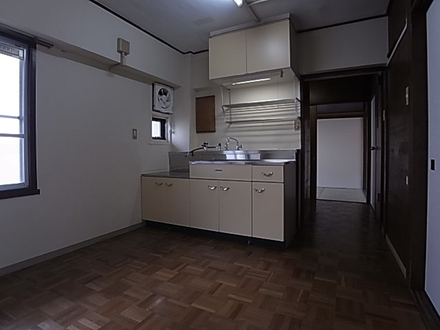 神戸市北区鈴蘭台東町６丁目の賃貸マンション