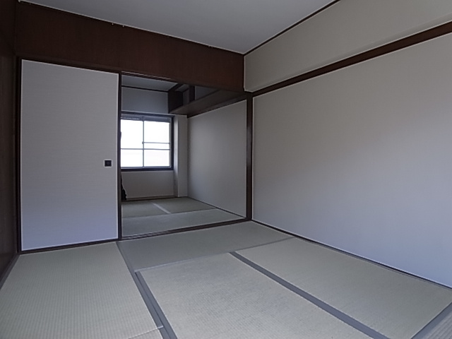 神戸市北区鈴蘭台東町６丁目の賃貸マンション