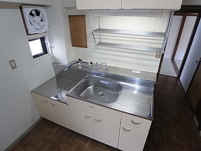 神戸市北区鈴蘭台東町６丁目の賃貸マンションのキッチン|キッチン