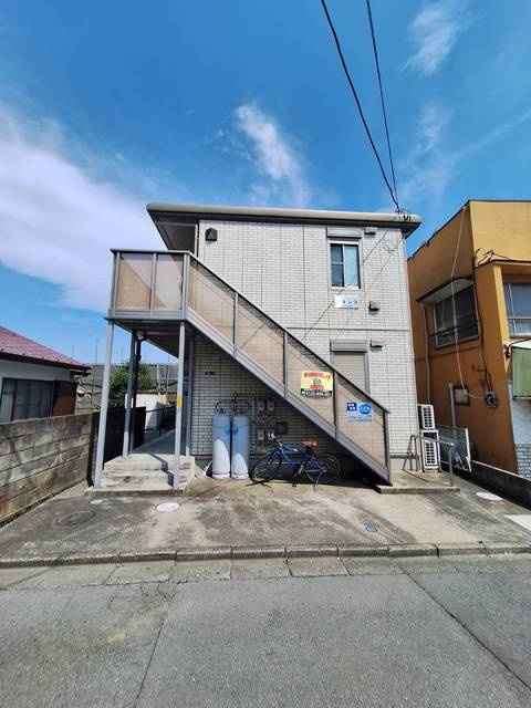 アネシスの外観