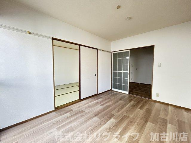 ジーライズ加古川河原の居間・リビング