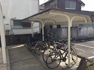 レオパレス紺屋町のその他|屋根付き駐輪場